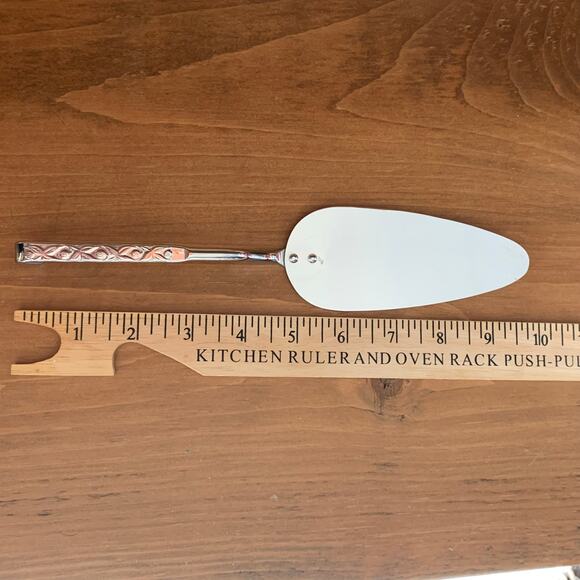 Vintage Irvin Ware Chrome USA Cake Pie Server Slicer Embossed Hook Handle - Picture 3 of 8